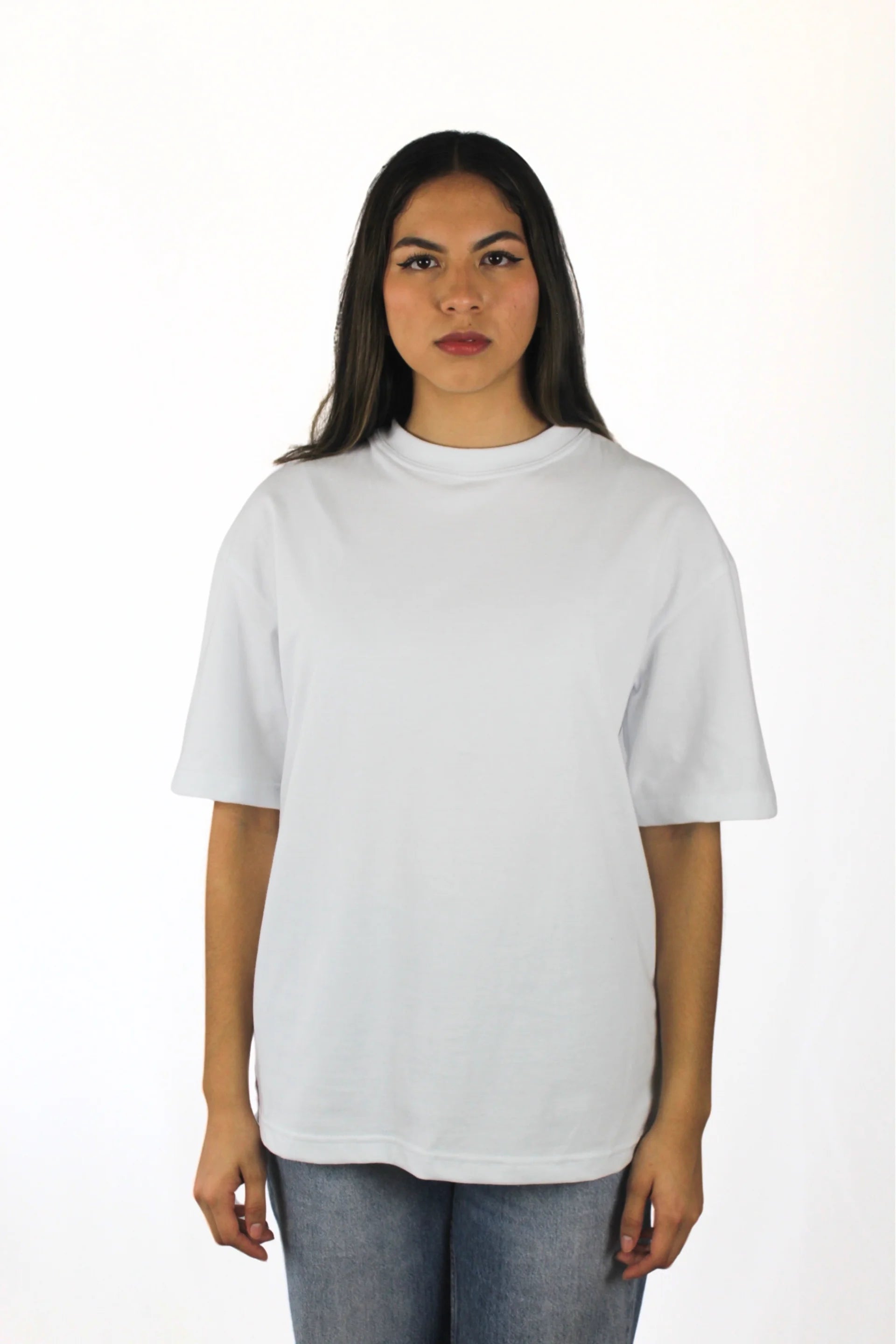 WHITE 250 GSM OVERSIZE