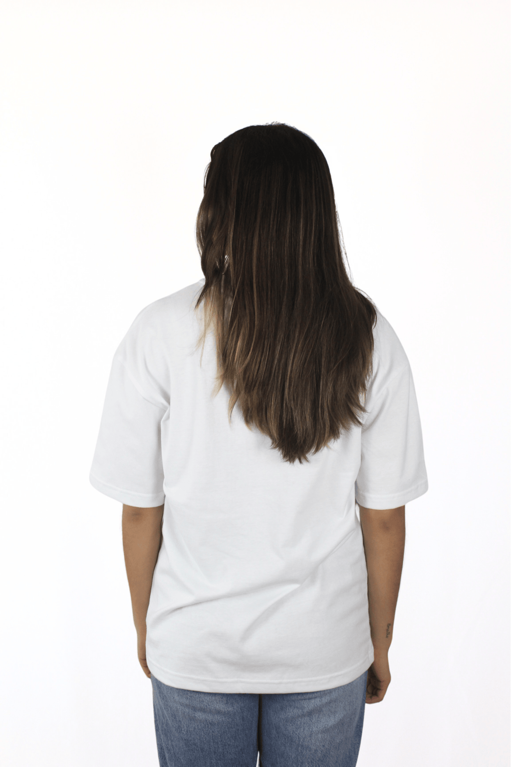 WHITE 250 GSM OVERSIZE