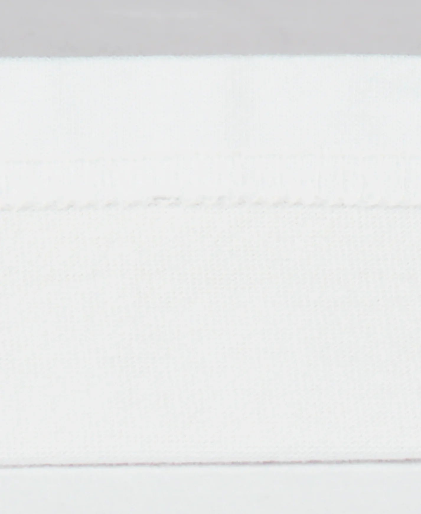 WHITE 250 GSM OVERSIZE